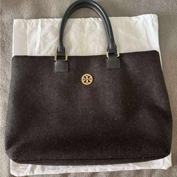 Tory Burch Handbags - Tory Burch wool feel charcoal grey tote